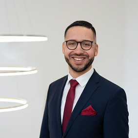 Philipp Böttcher Finanzmakler Versicherungsmakler der DKG Philipp Böttcher